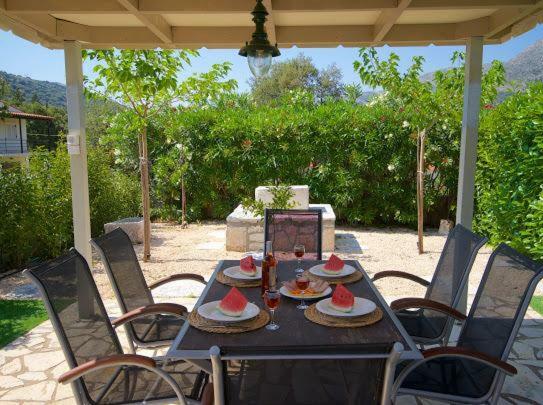"Villa Andreas" Agia Efimia ภายนอก รูปภาพ